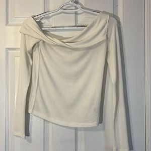urban outfitters long sleeve tee